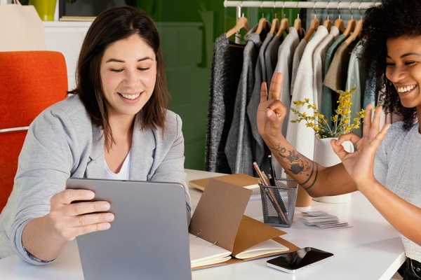Why Retailers Are Choosing Ecommerce Outsourcing